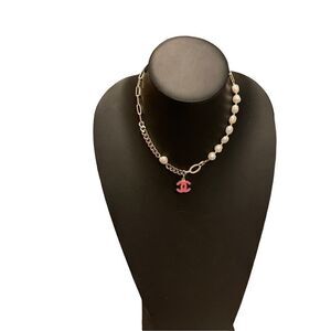 C*H*A*N*E*L choker 